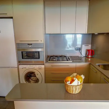 La Gioia 3 By Hello Homes