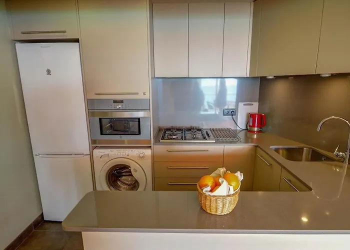 La Gioia 3 By Hello Homes