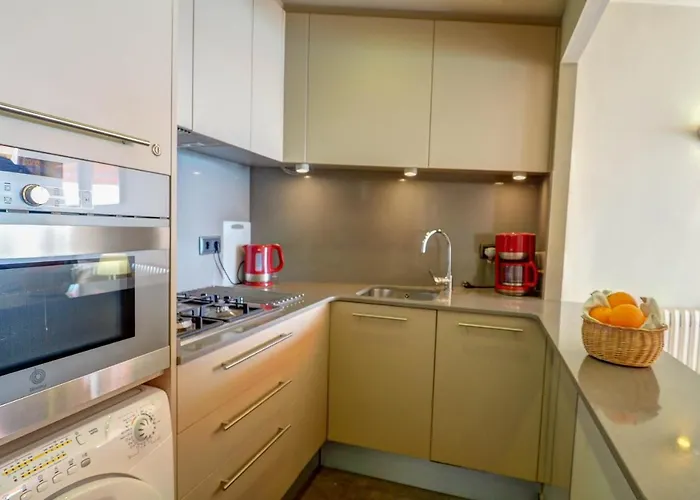 La Gioia 3 By Hello Homes *